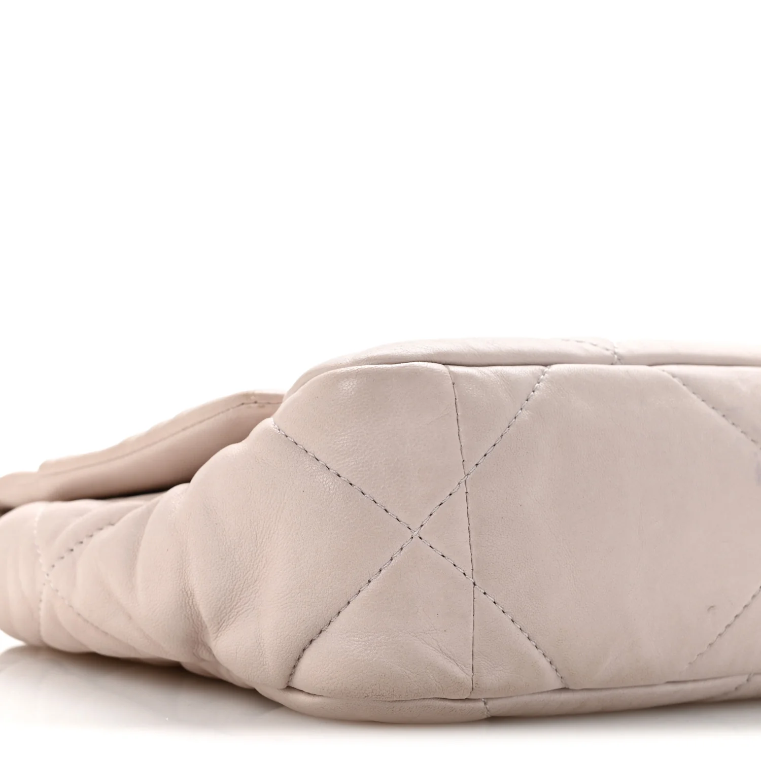 Lambskin Quilted Medium Chanel 19 Flap Light Pink - Top Club