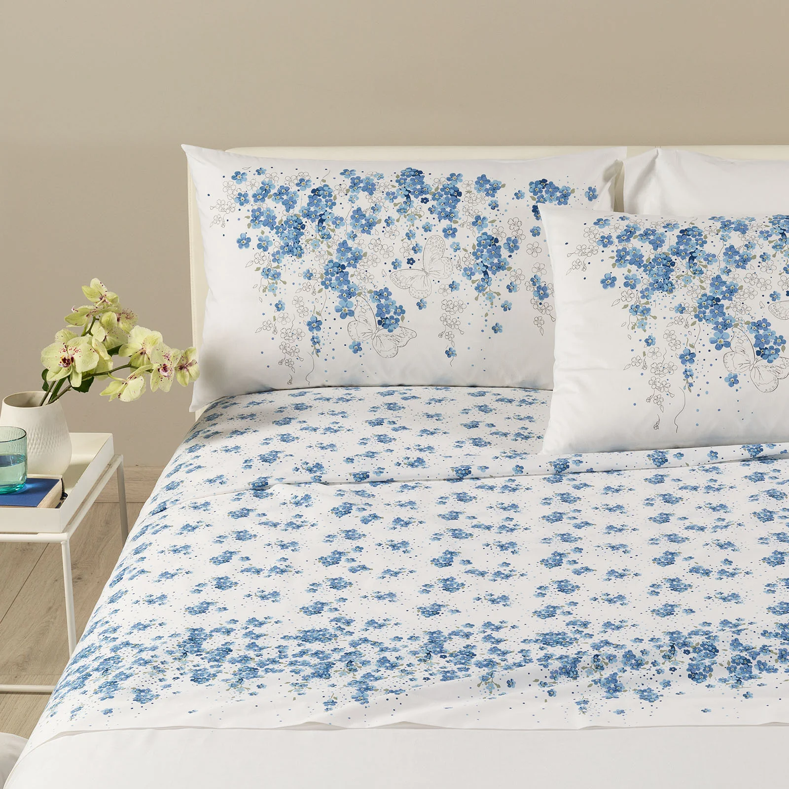 Completo Lenzuola In Cotone Myosotis Matrimoniale Bluette Caleffi