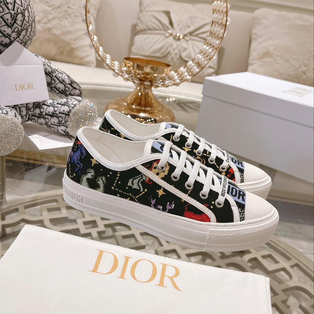 WALK N DIOR SNEAKER - Top Club