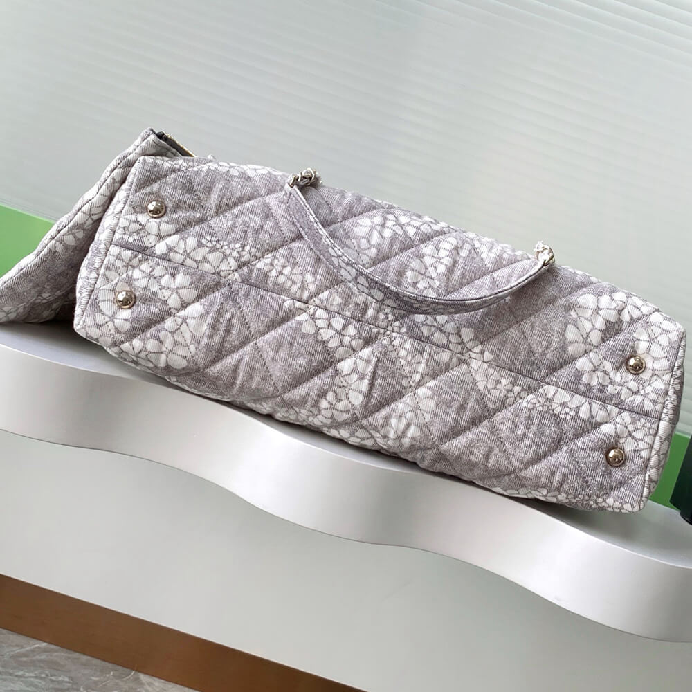 Chanel Coco Beach Shopping Bag(high-end grade) - Top Club