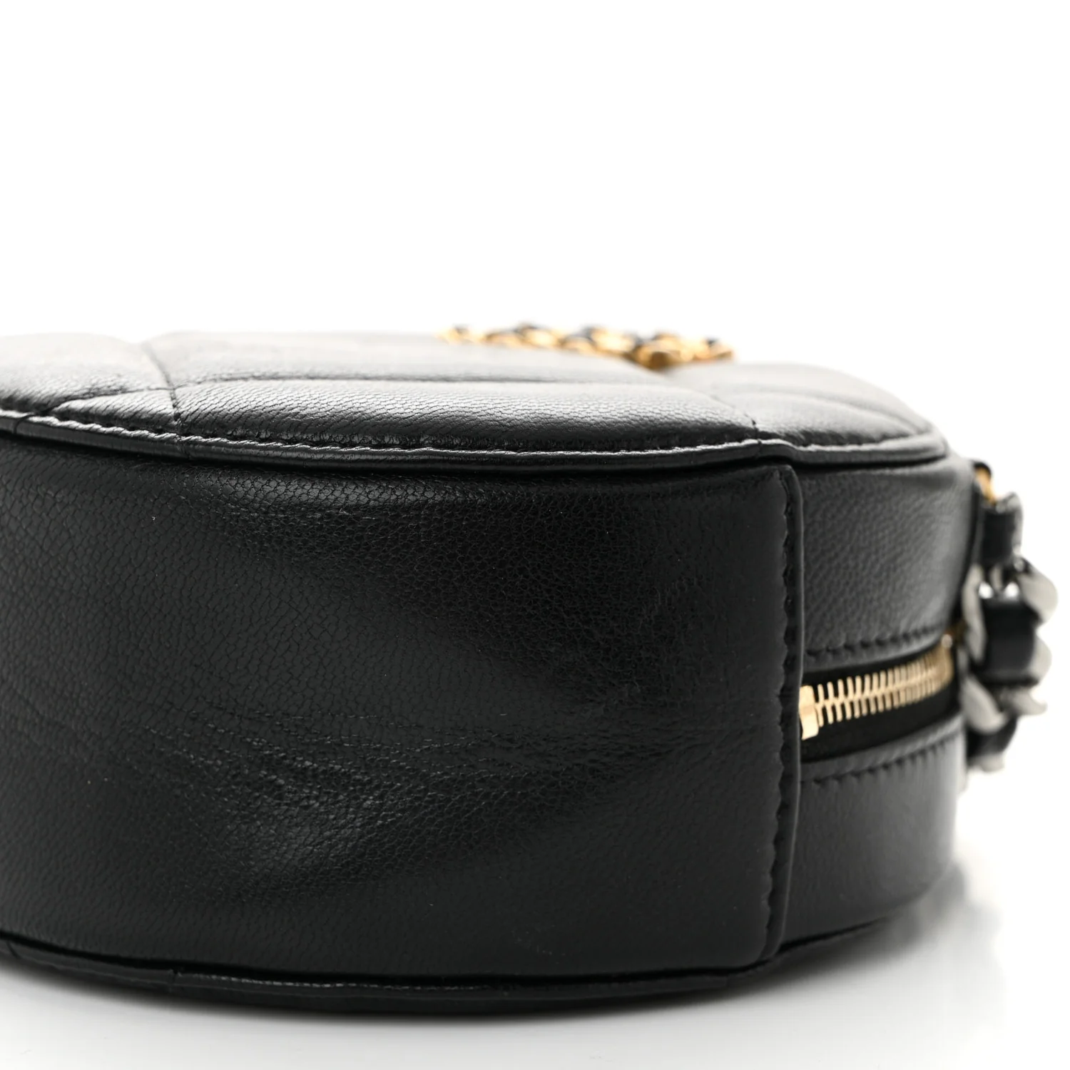 Shiny Goatskin Quilted Chanel 19 Round Clutch With Chain Black - Top Club