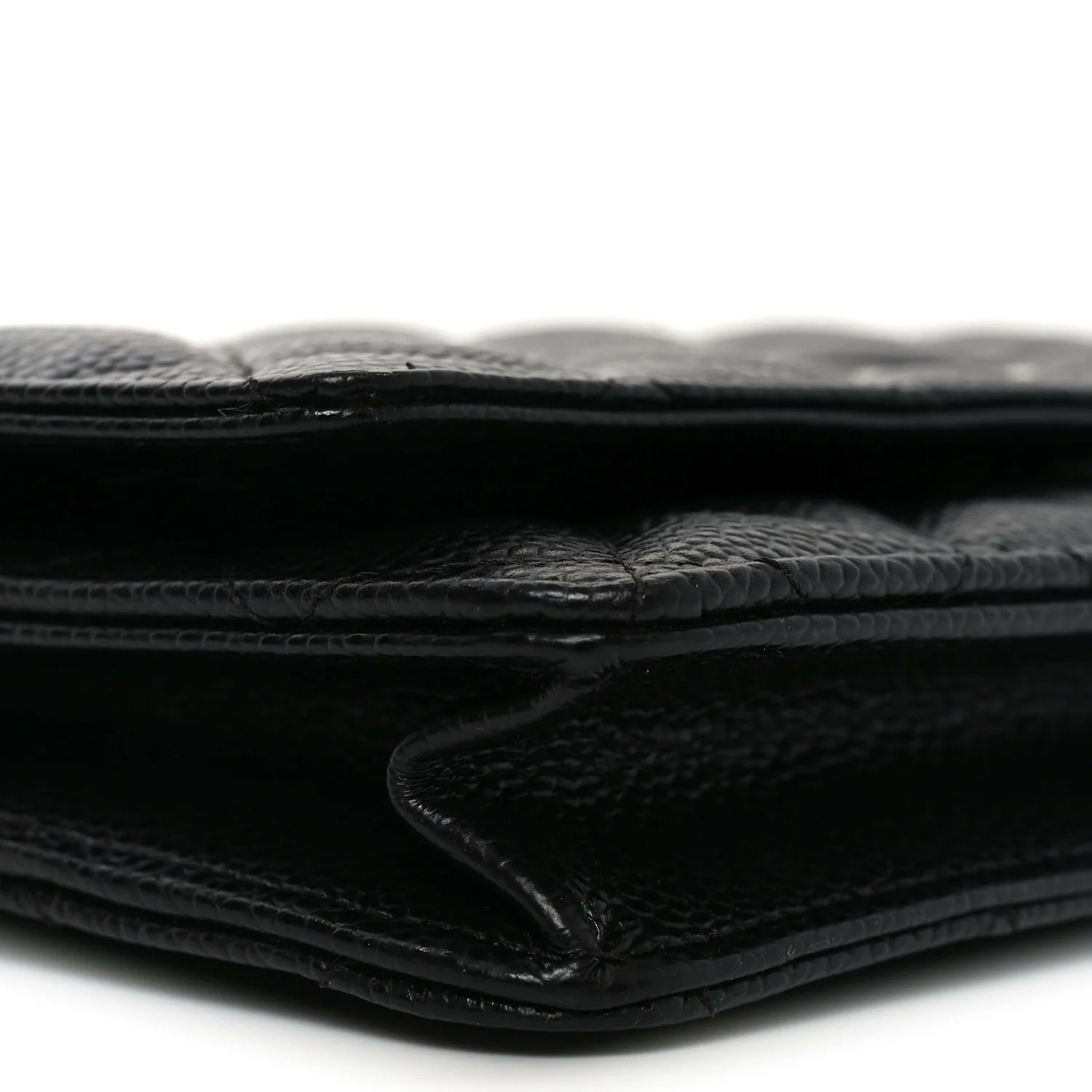 Caviar Quilted Wallet on Chain WOC Black - Top Club