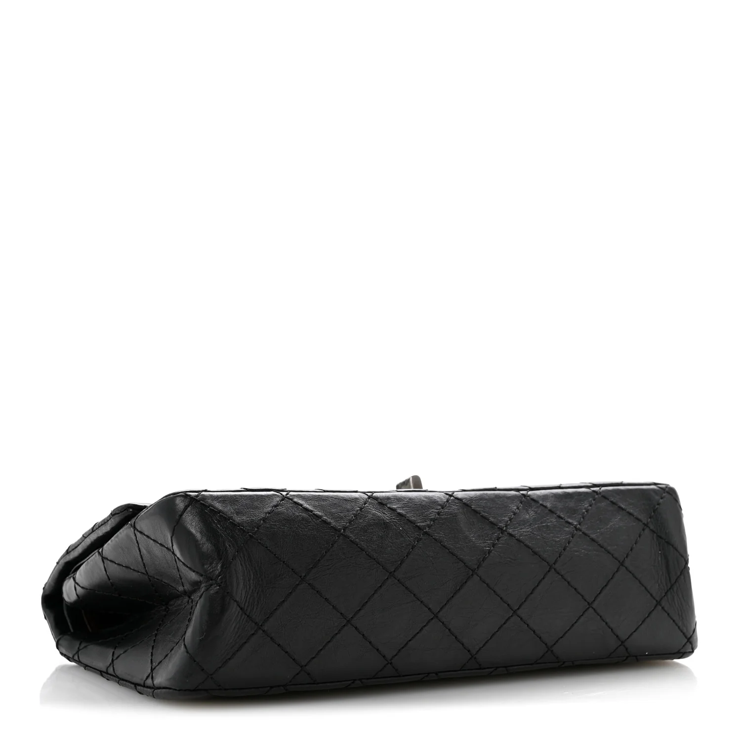Aged Calfskin Quilted 2.55 Reissue 225 Flap Black - Top Club