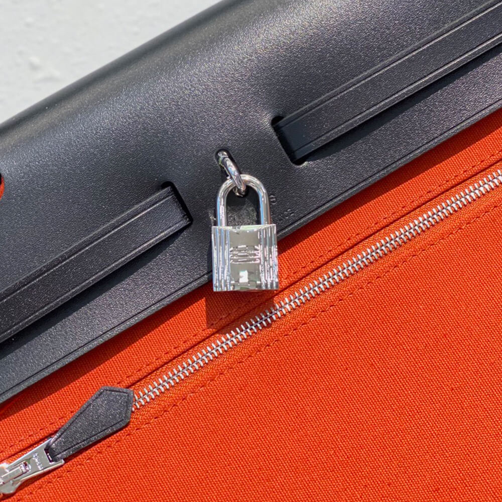 HERMES Herbag Zip 31 bag - Top Club