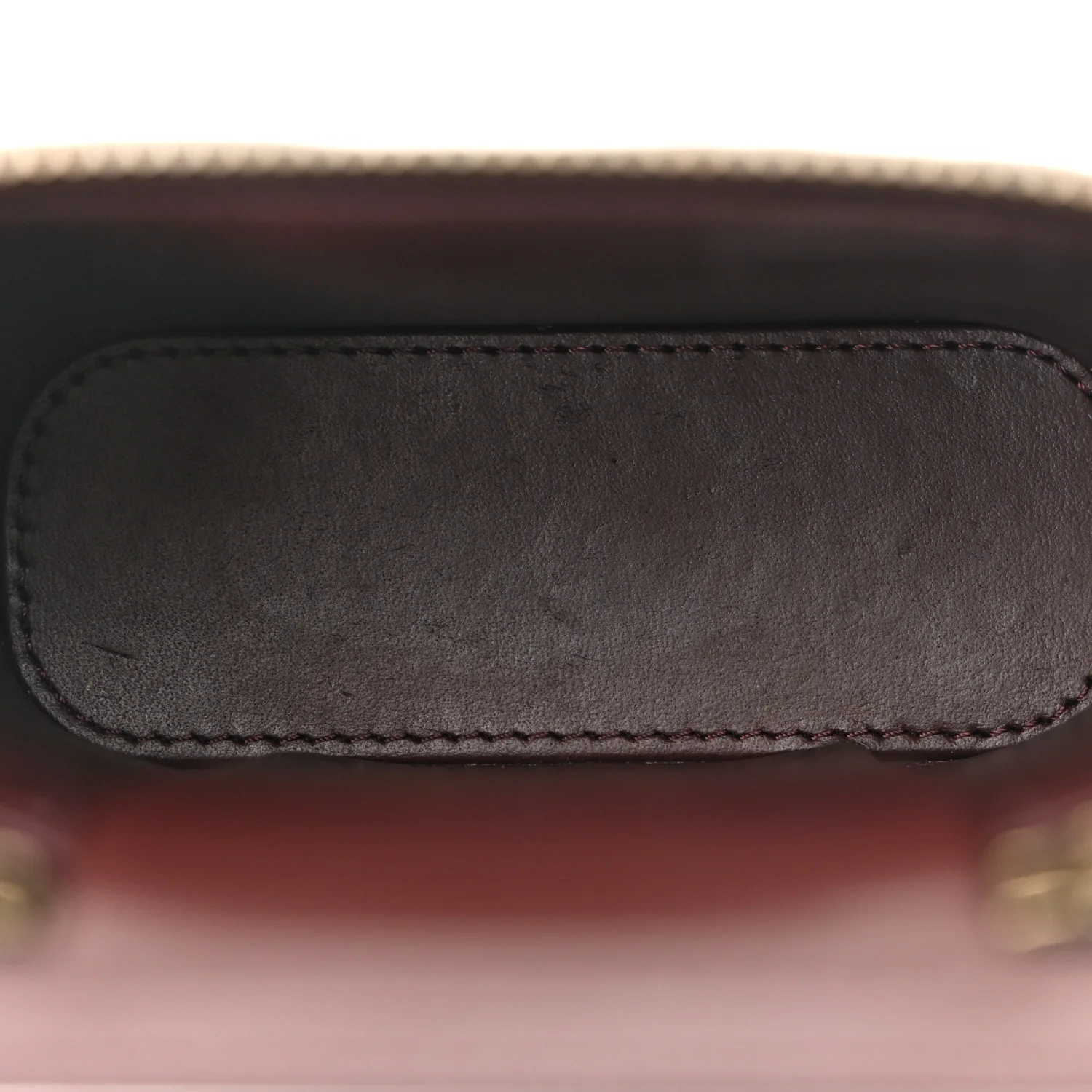 Caviar Quilted Small Vertical Coco Beauty Vanity Case With Chain Black - Top Club