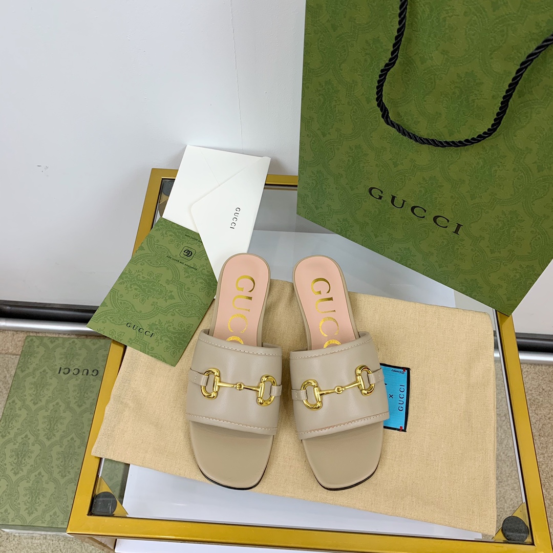 GUCCI SLIPPERS 71 - Sneaker Replica Workshop