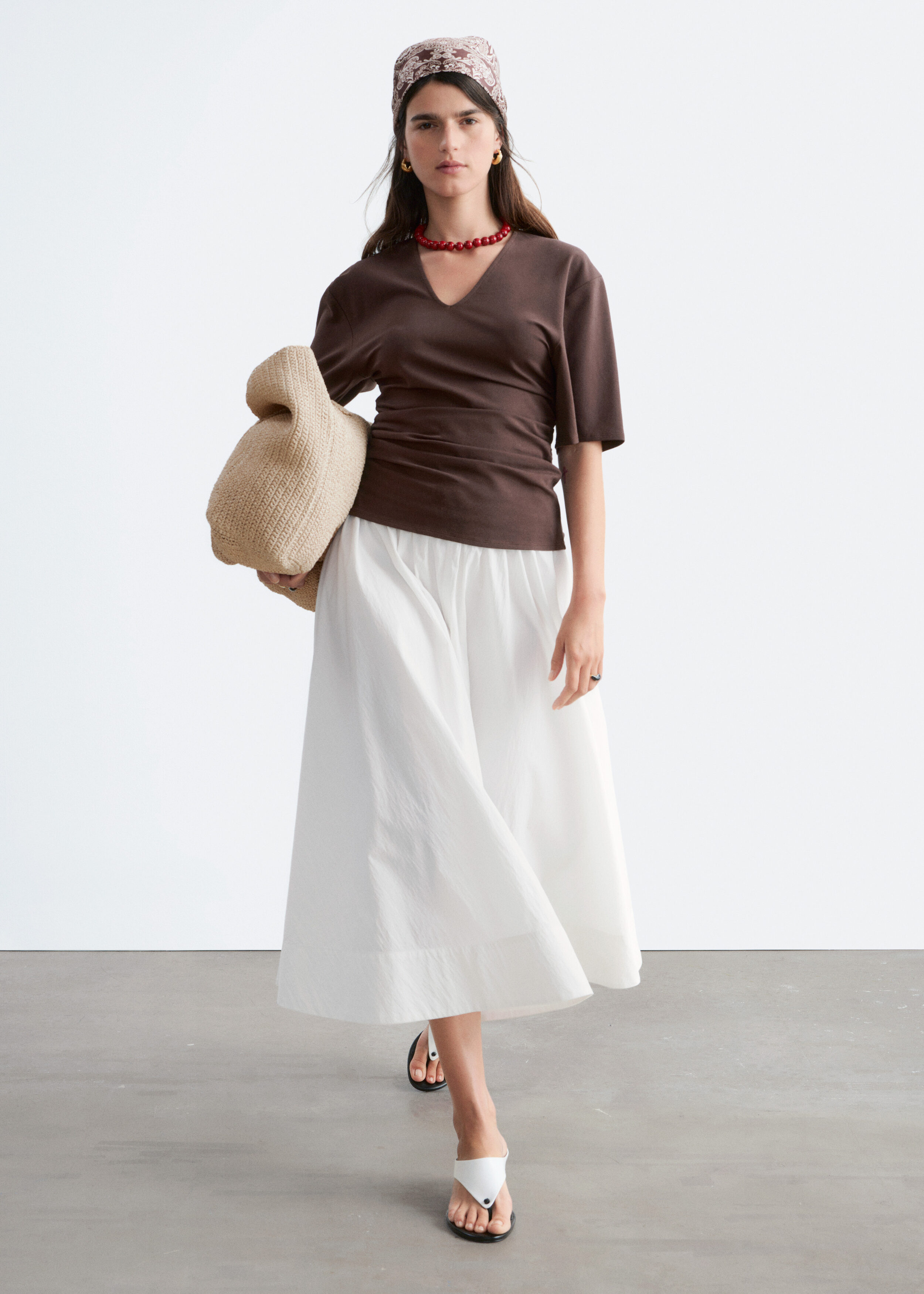 & Other Stories GATHERED V-NECK T-SHIRT