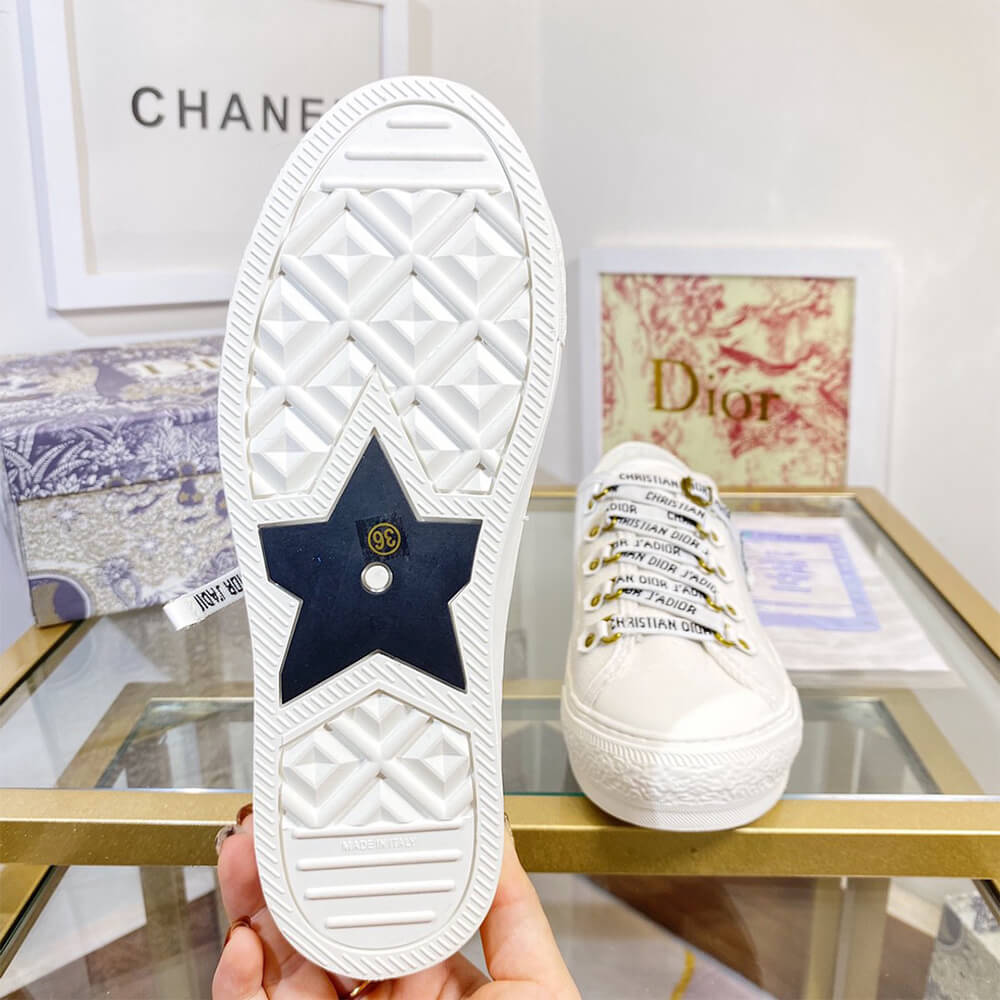 WALK N DIOR SNEAKER - Top Club