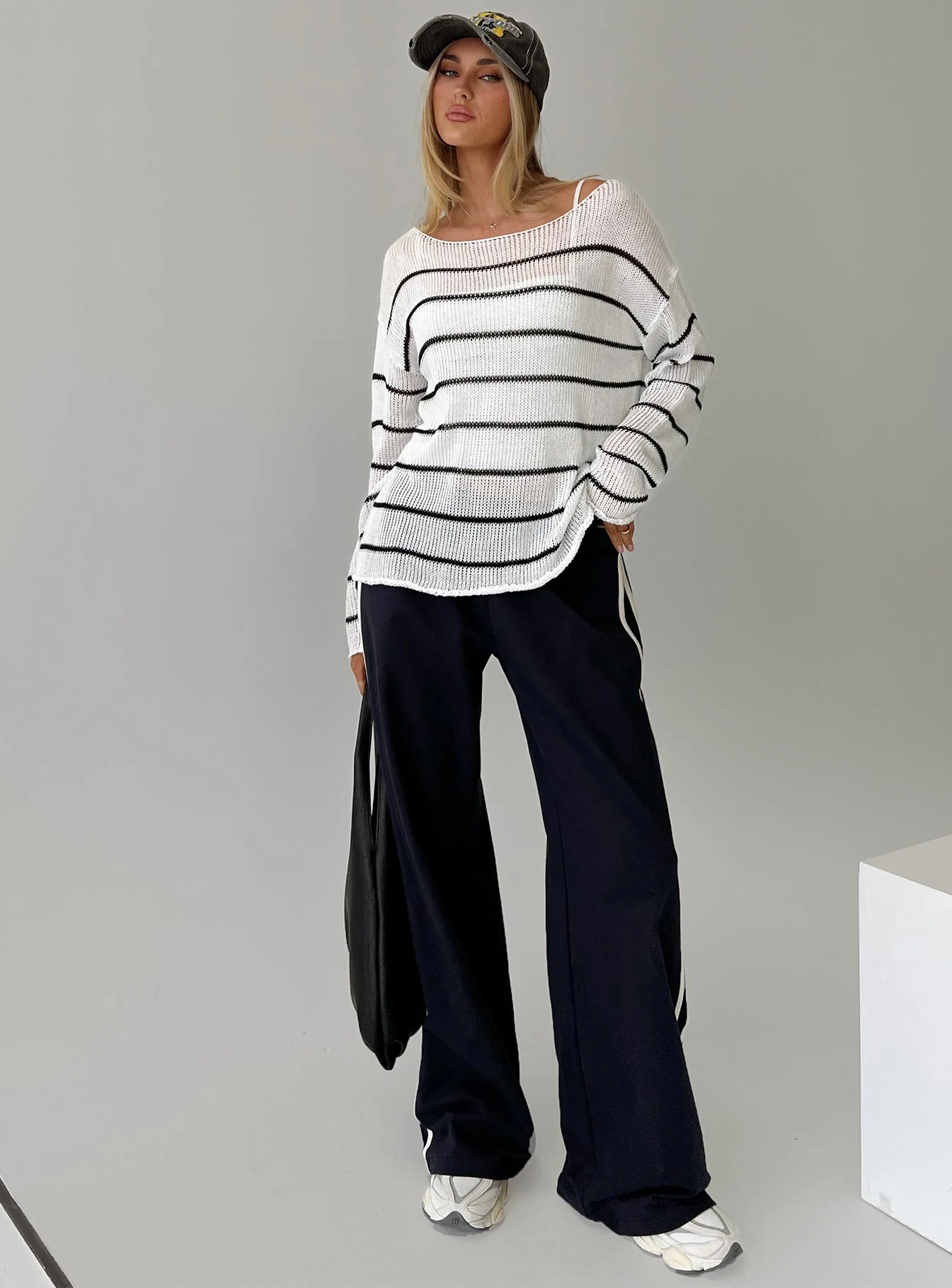 Alperton Knit Sweater Cream Stripe