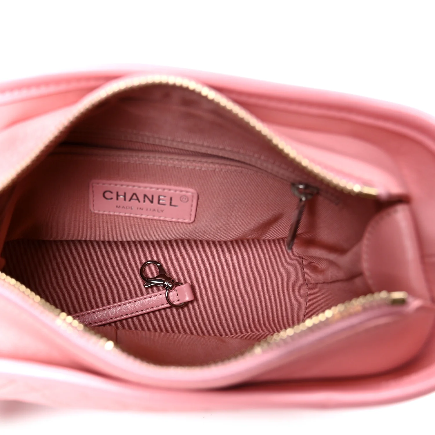 Aged Calfskin Quilted Small Gabrielle Hobo Pink - Top Club
