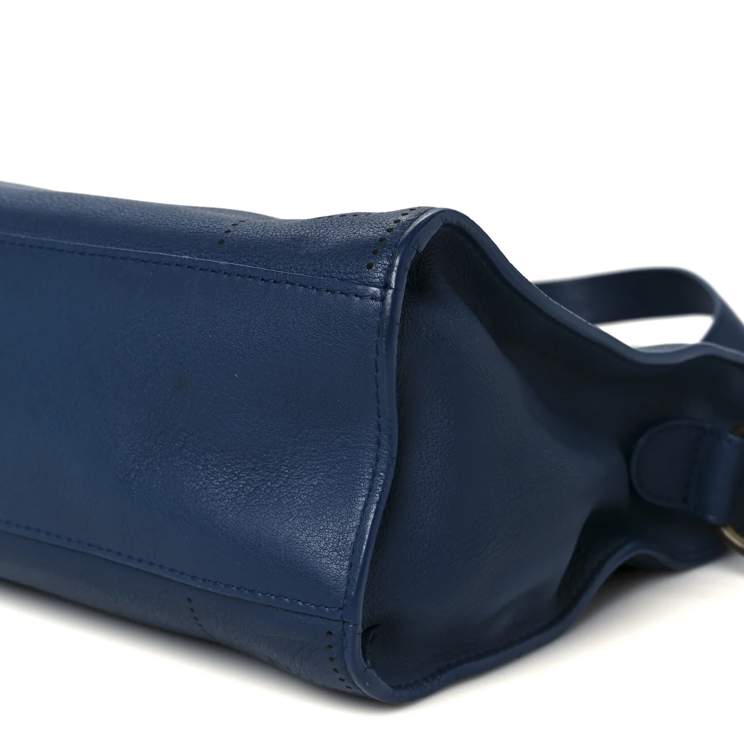 Veau Soyeux Perforated Blackout Hardware S City Bleu Marine - Top Club