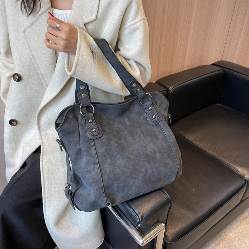 New vintage women's handbag for cross-border trade, fashionable and simple shoulder and crossbody bag, Korean style large-capacity women's backpack
