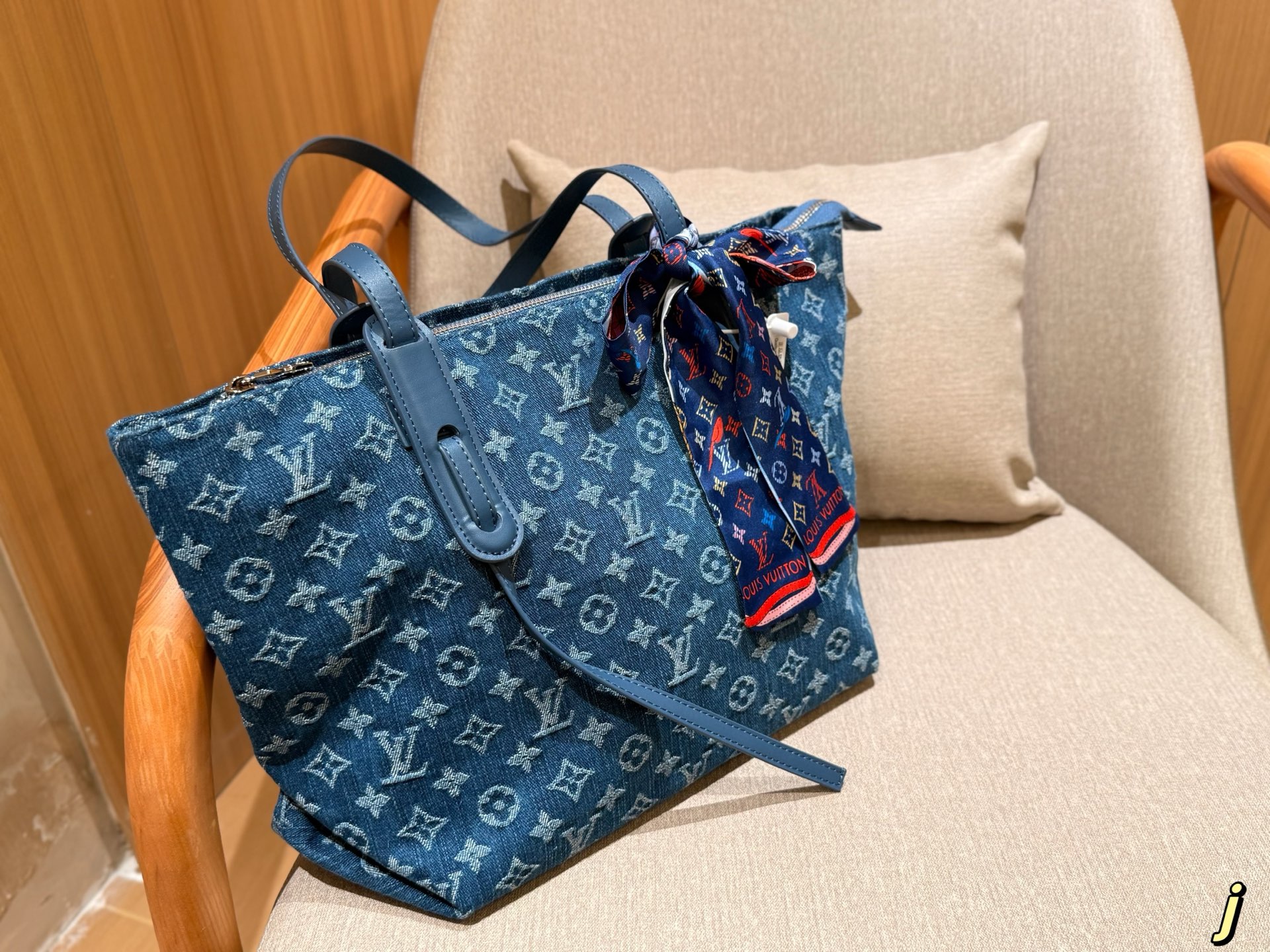 Louis new arrival neverfull denim bag size:40*24*16 cm - Top Club