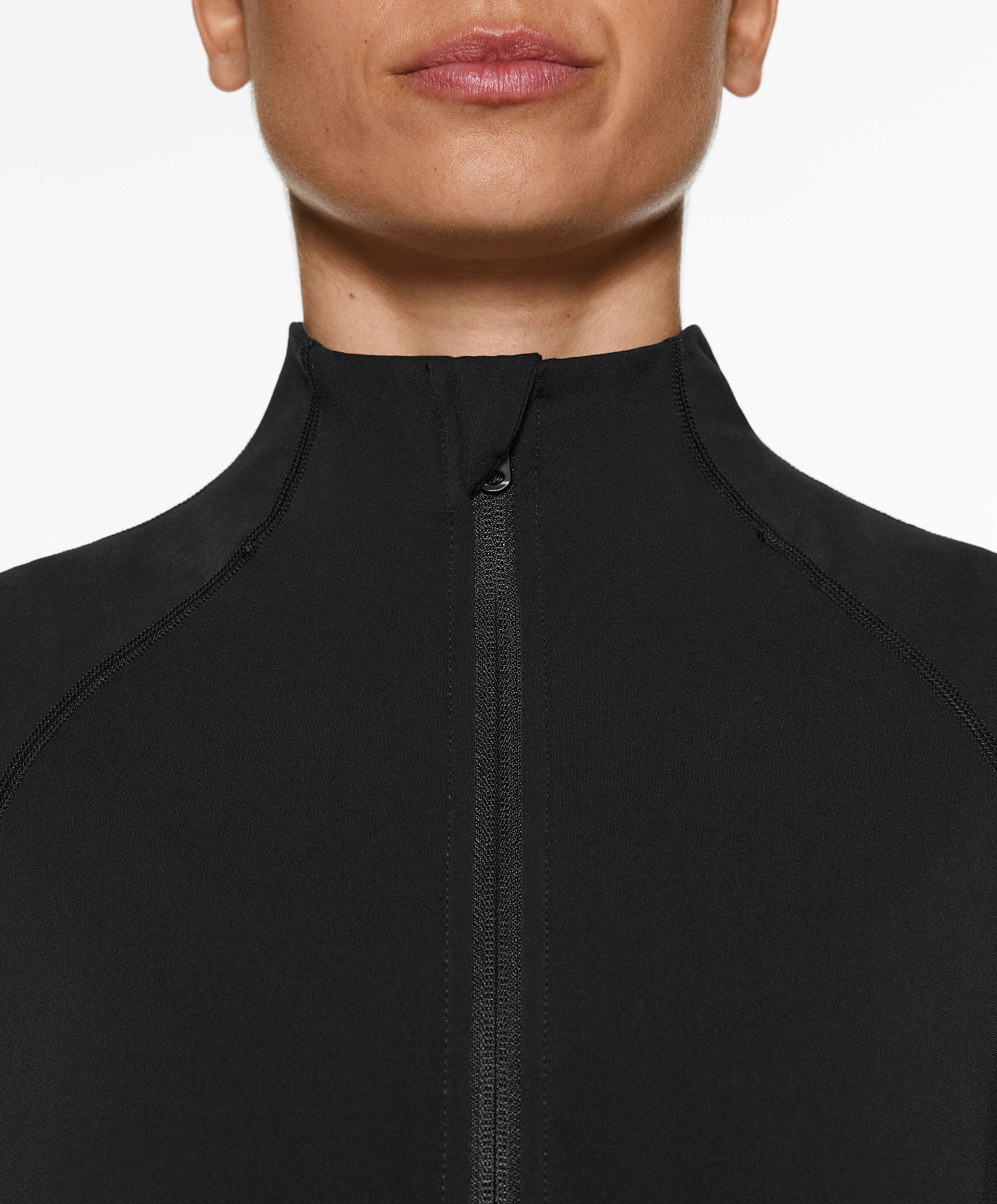 OYSHO Light warmth running technical jacket with seams