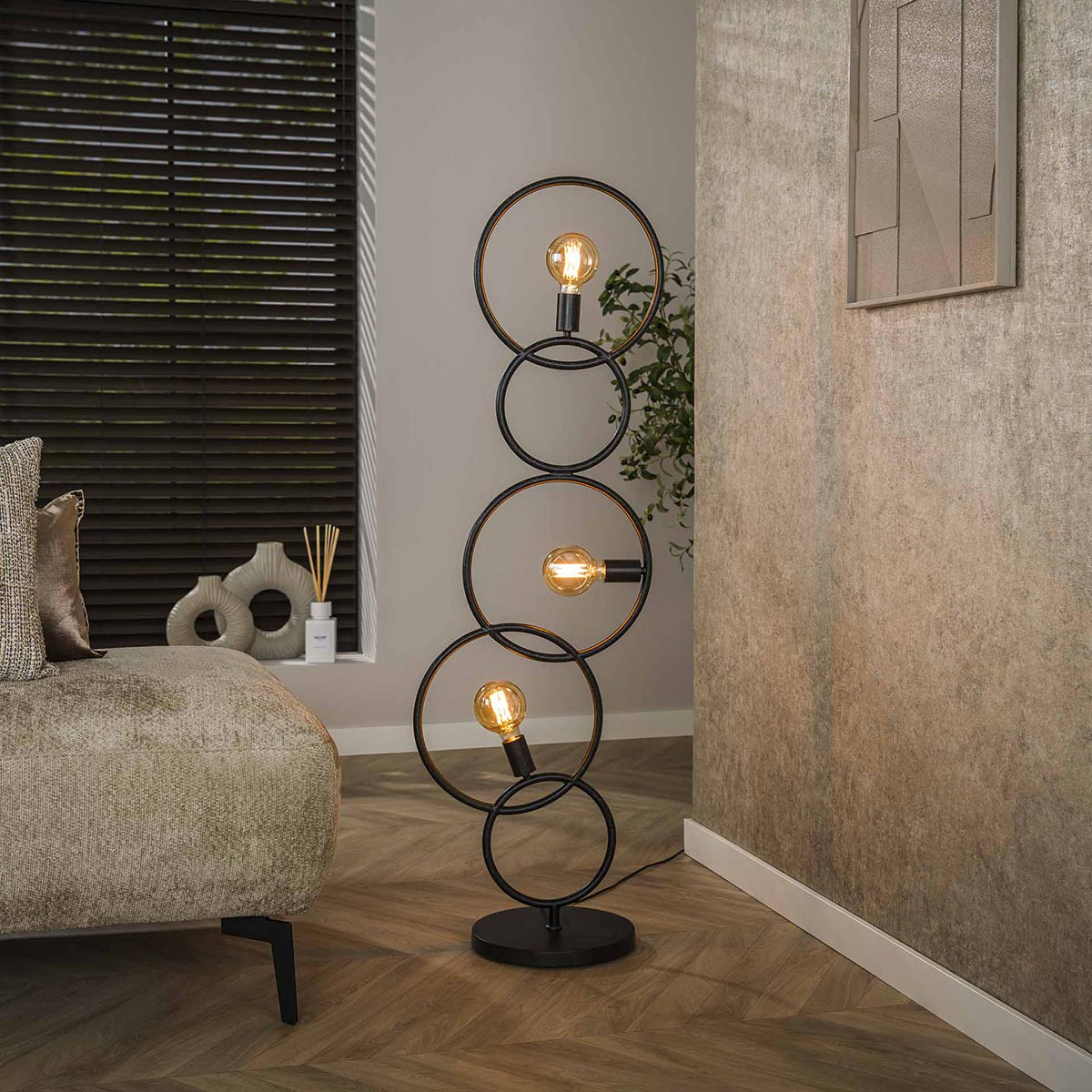 Vloerlamp Hollow