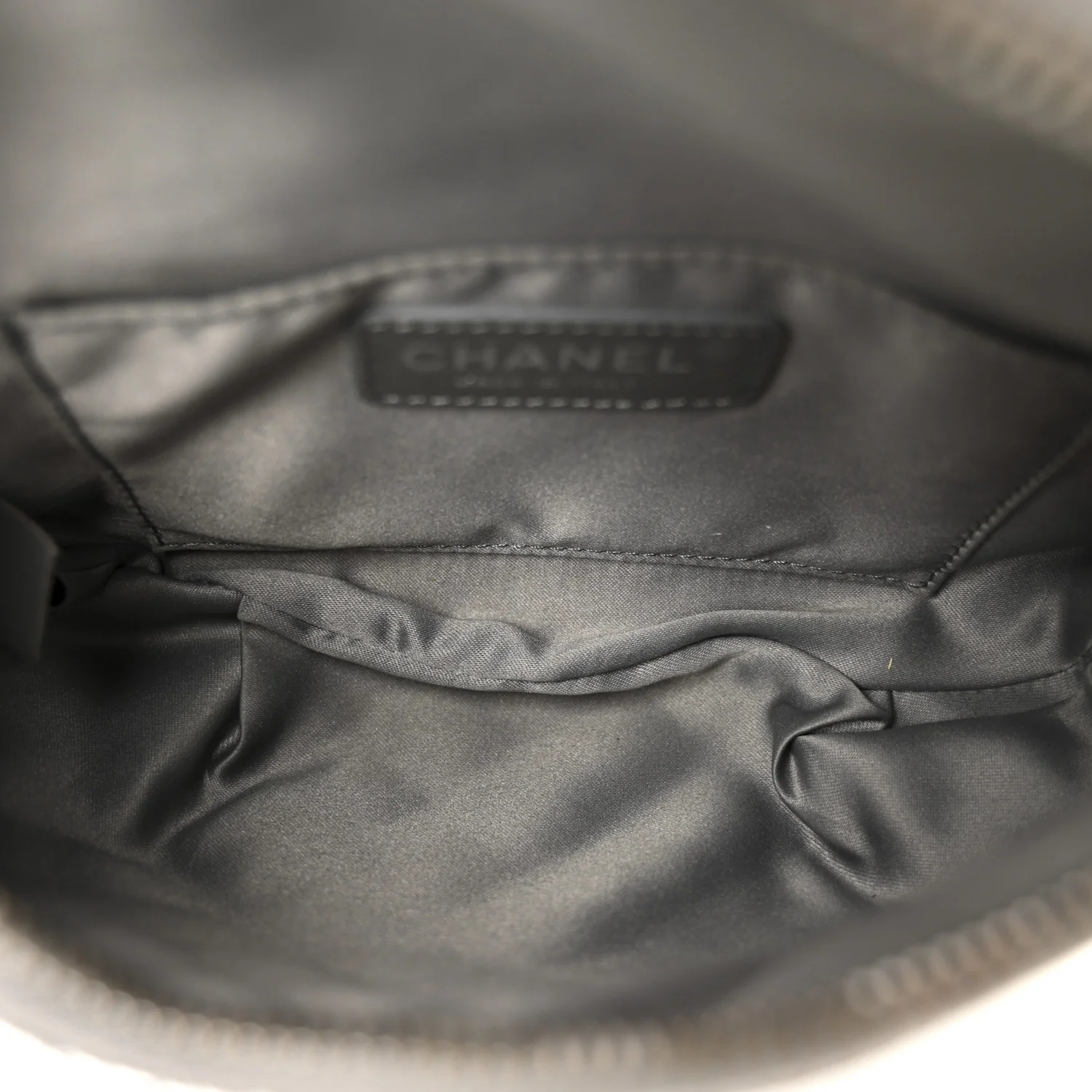 Metallic Calfskin Quilted Banane Waist Bag Fanny Pack Dark Silver - Top Club