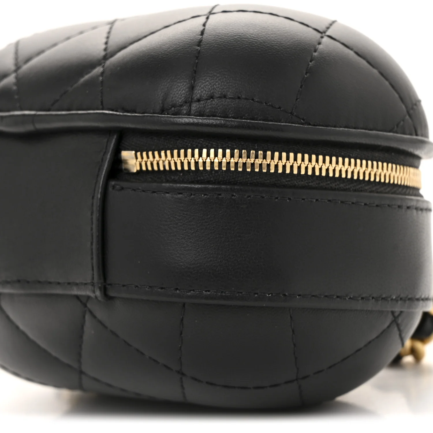 Lambskin Quilted CC Bubble Vanity Case With Chain Black - Top Club