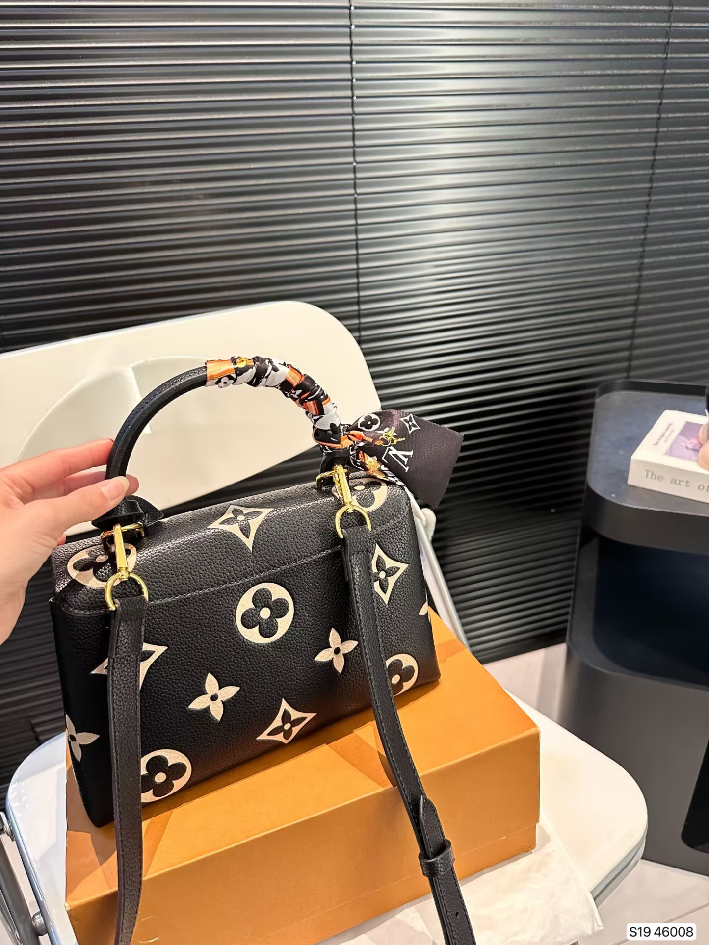 Louis new arrival hand bag size: 24*15 cm - Top Club