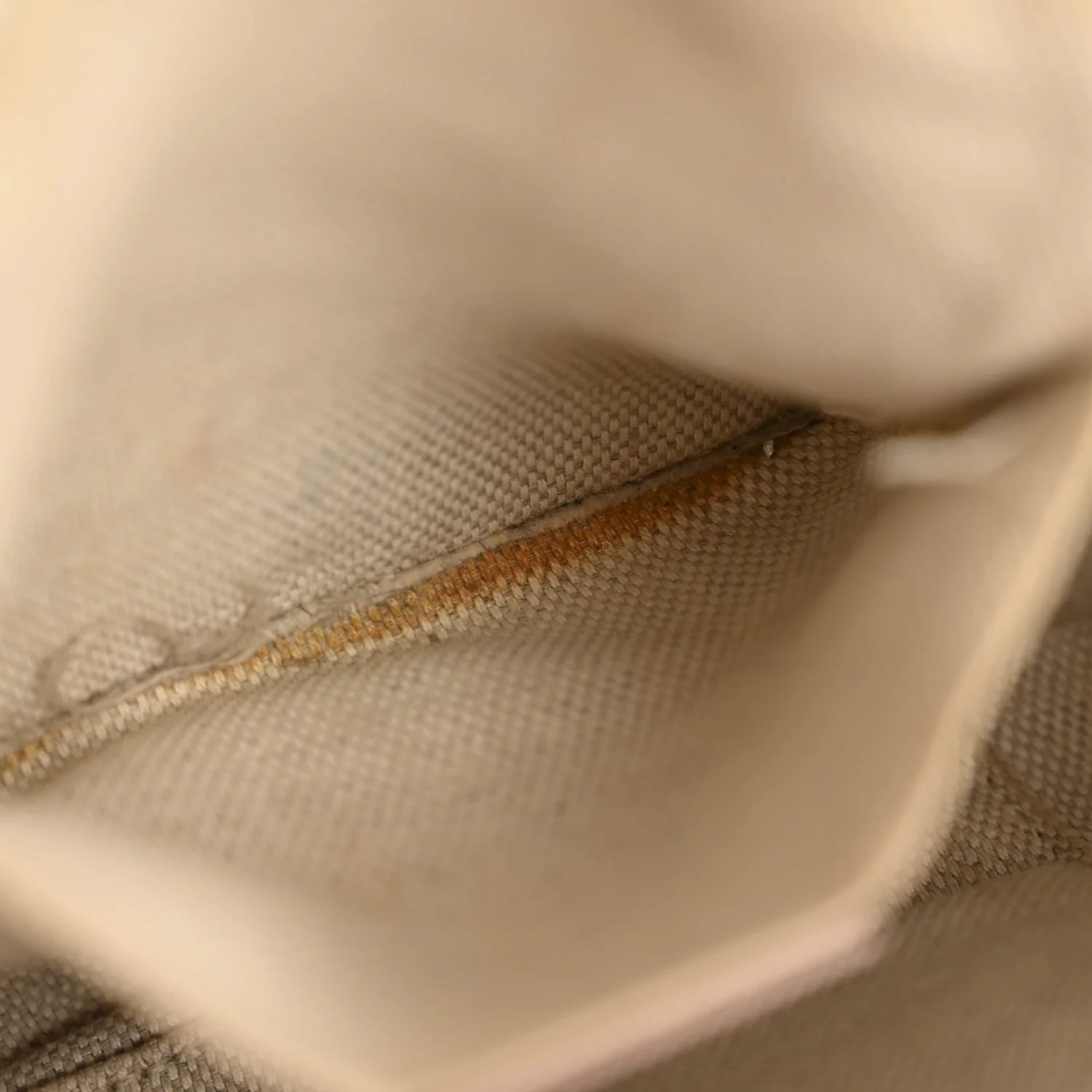 Pebbled Calfskin Small Soho Disco Bag Rose Beige - Top Club