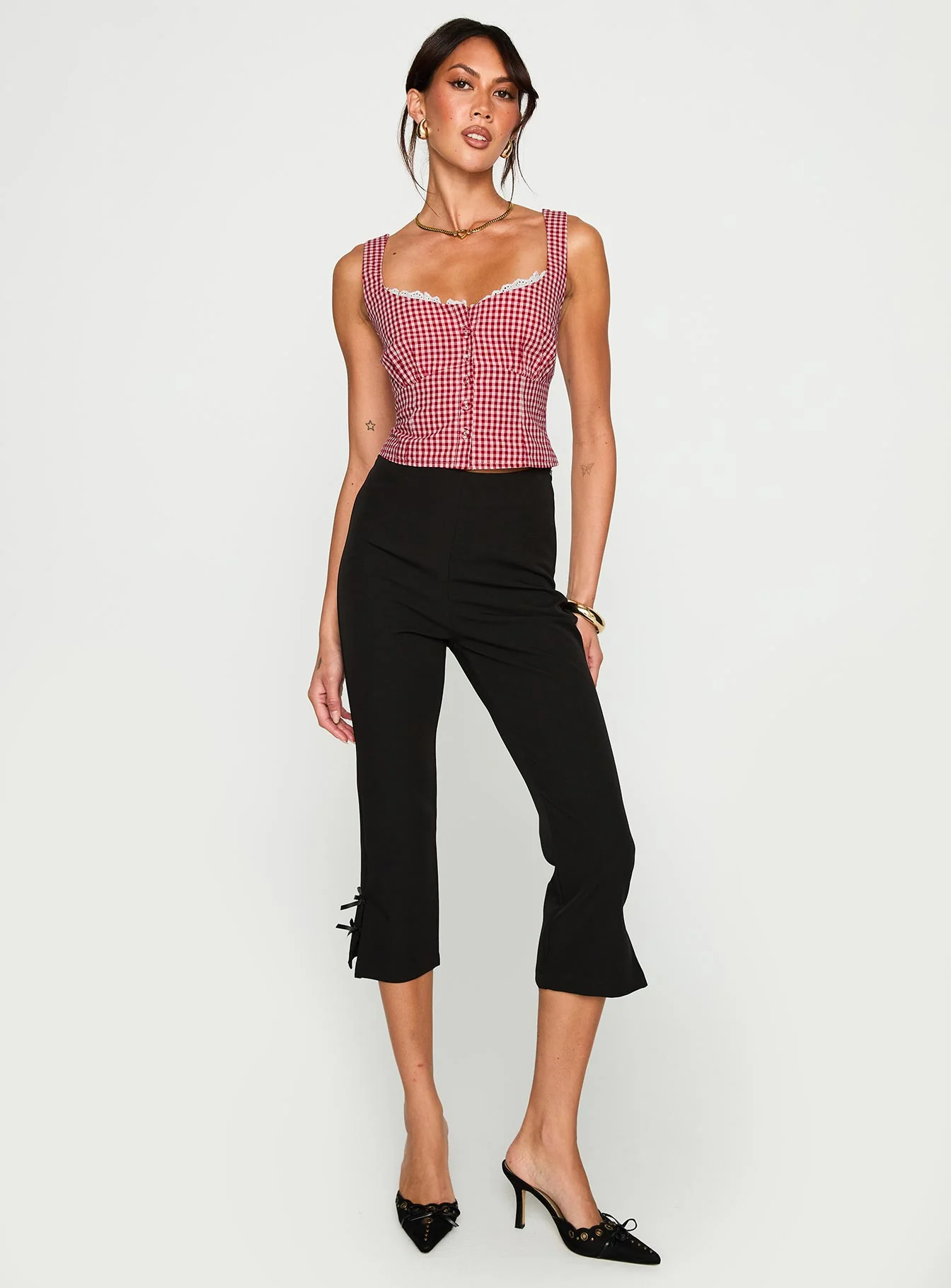 Bruncheon Top Red / White