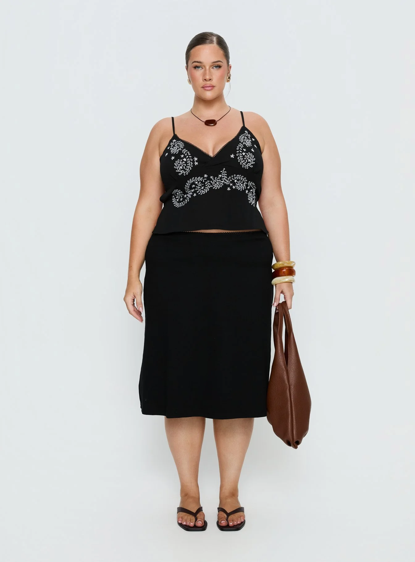 Pappilion Top Black Curve