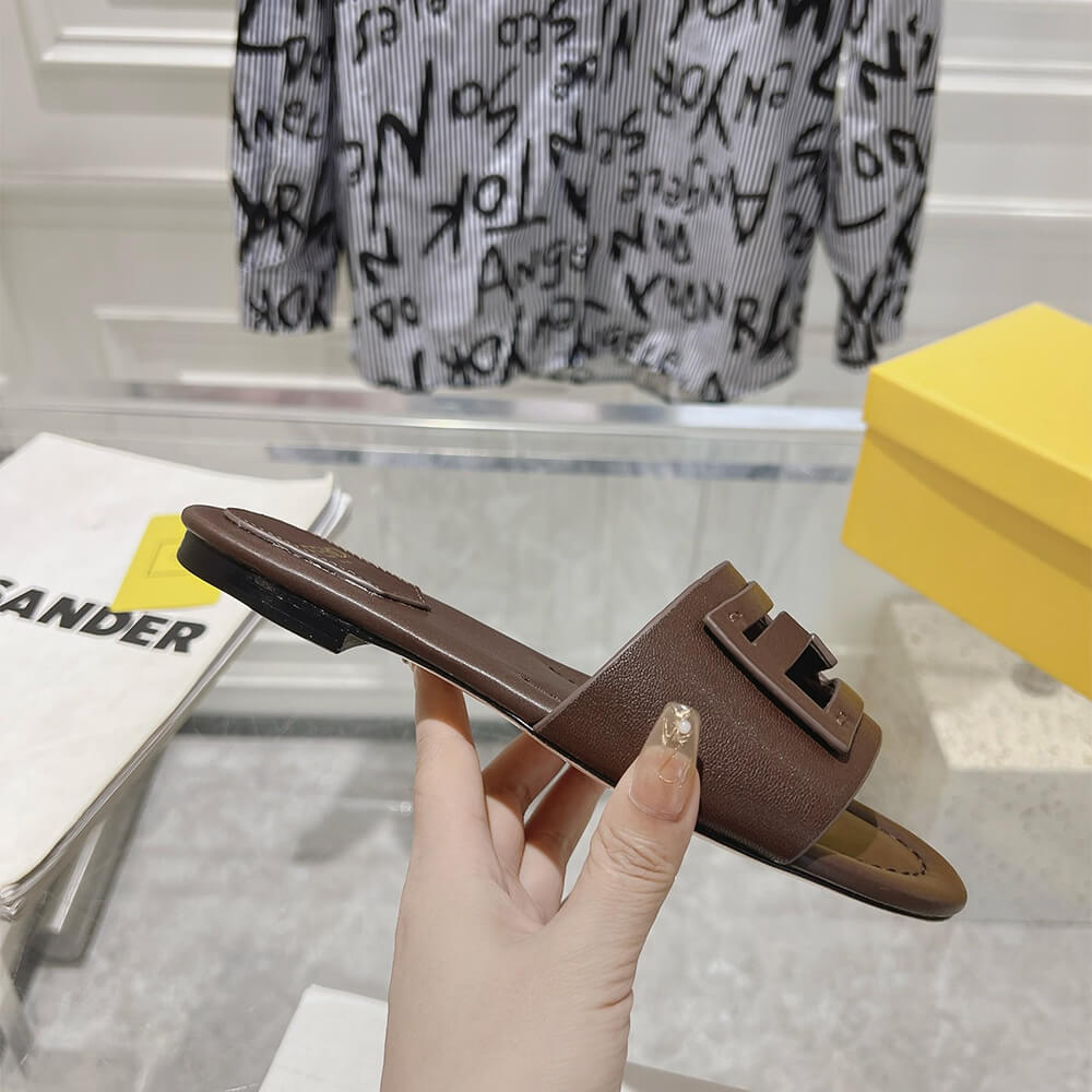 Fendi Baguette Slides - Top Club