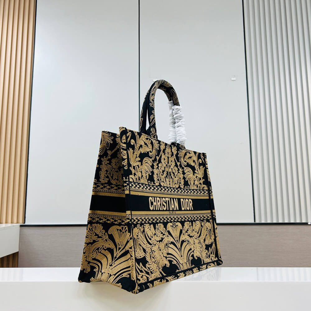 LARGE DIOR BOOK TOTE - Top Club
