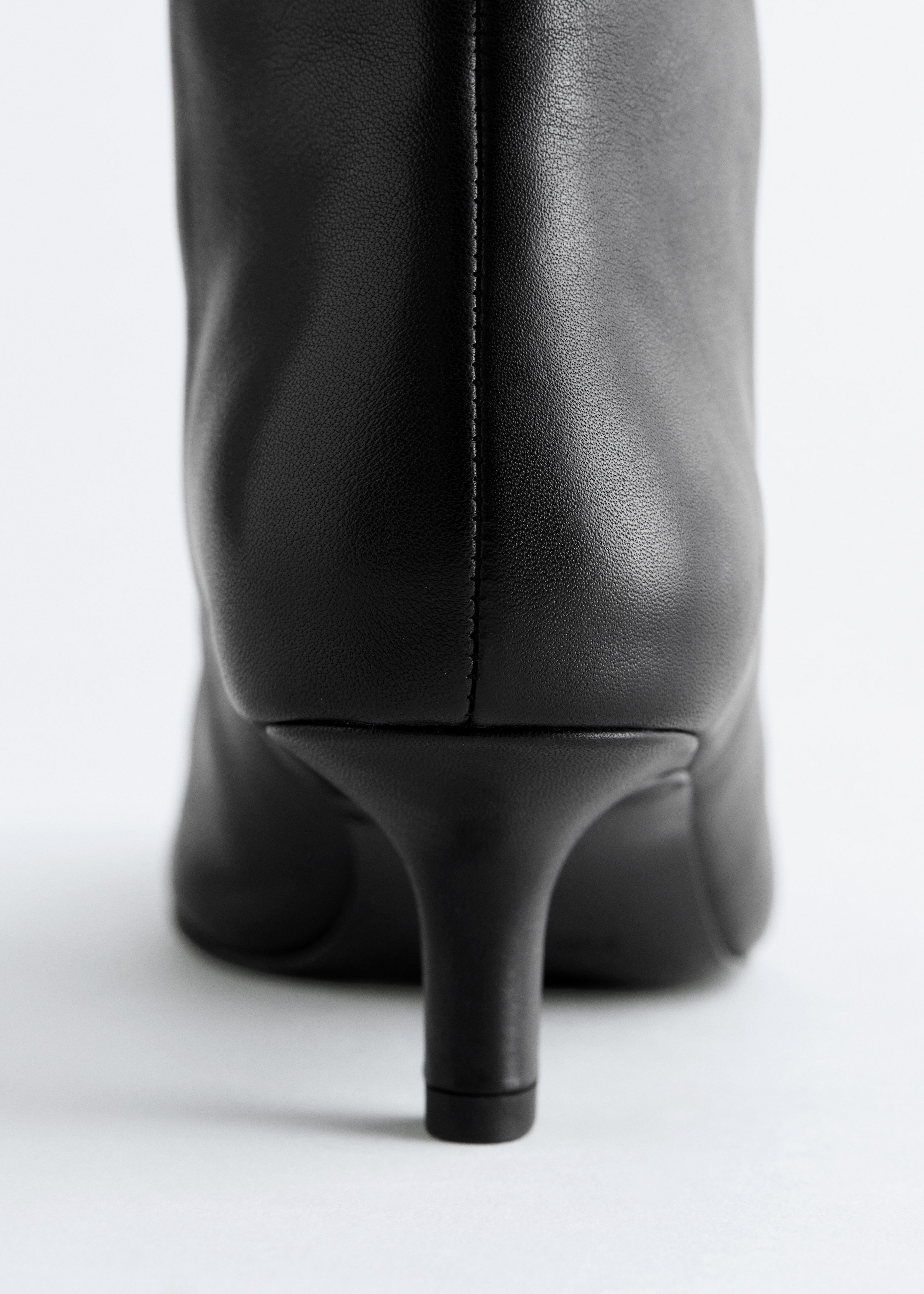 & Other Stories KITTEN HEEL LEATHER KNEE BOOTS
