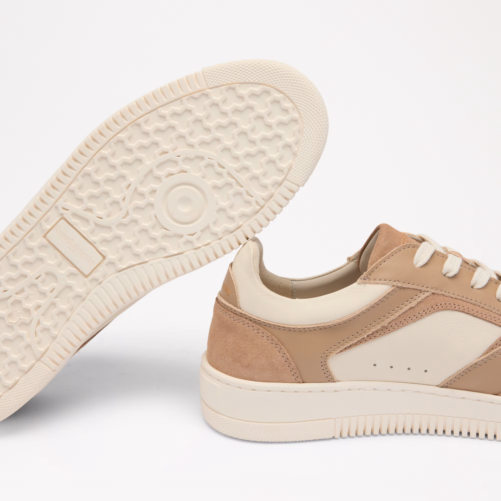 NewtonOxford Lace Trainer