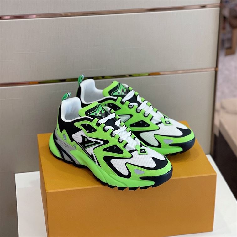 LOUIS VUITTON Dupe RUNNER TATIC SNEAKER   LVS024 - Sneaker Replica Workshop