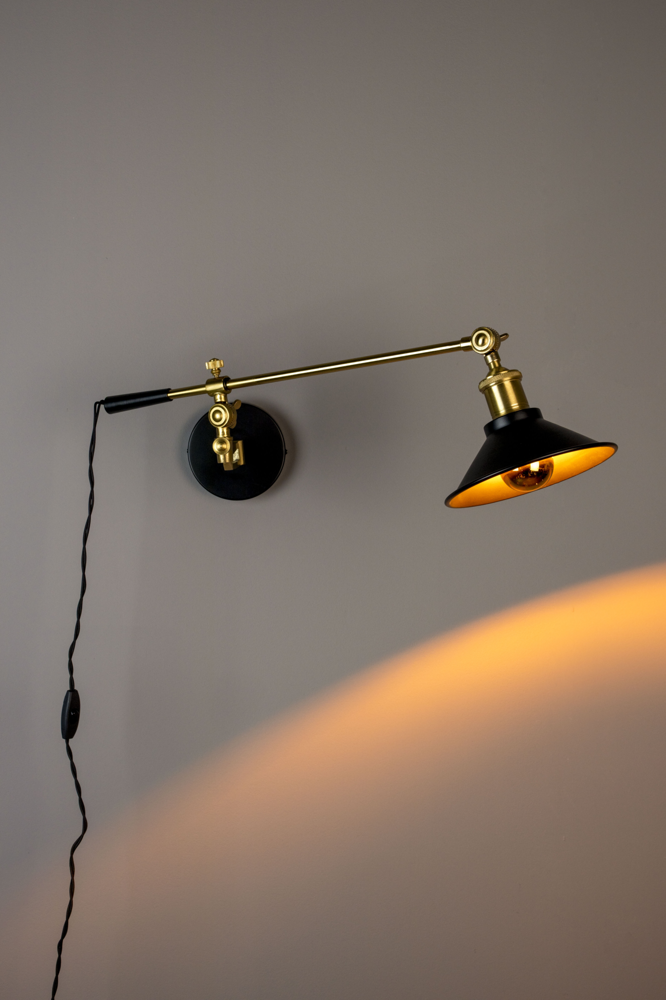 Wandlamp Penelopezwart