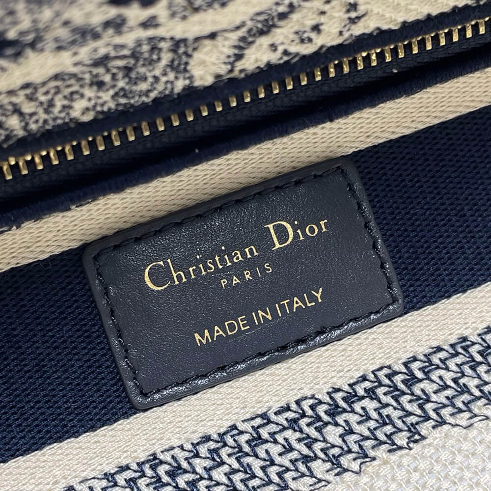 DIOR MEDIUM LADY D-LITE BAG(High-End Grade) - Top Club