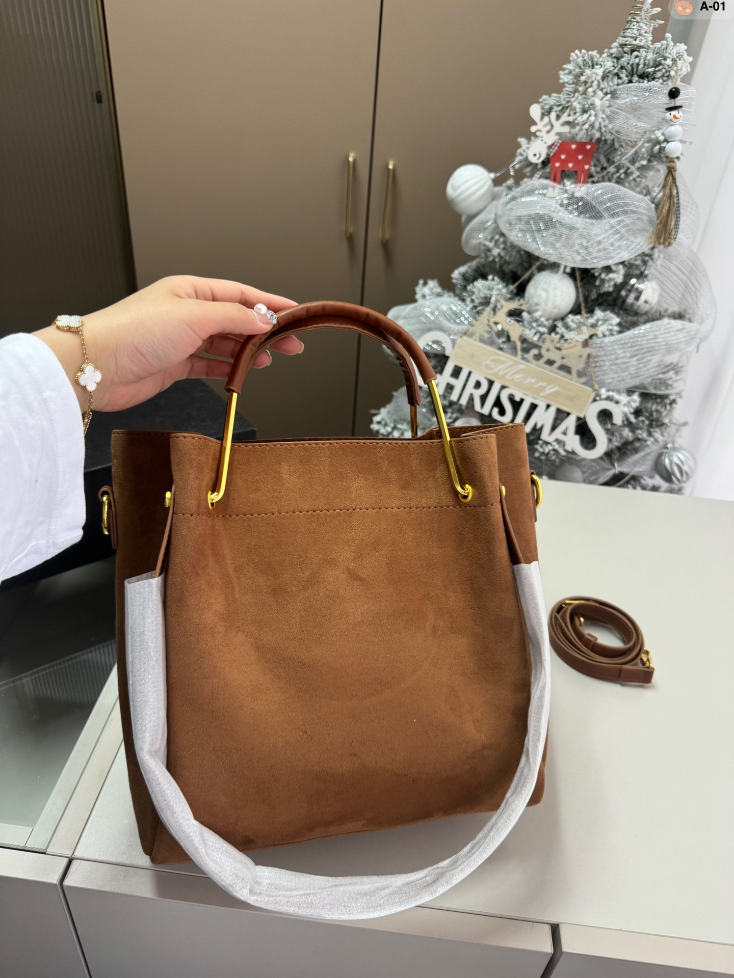 Y new arrival tote bag size: 26*12*27 cm - Top Club