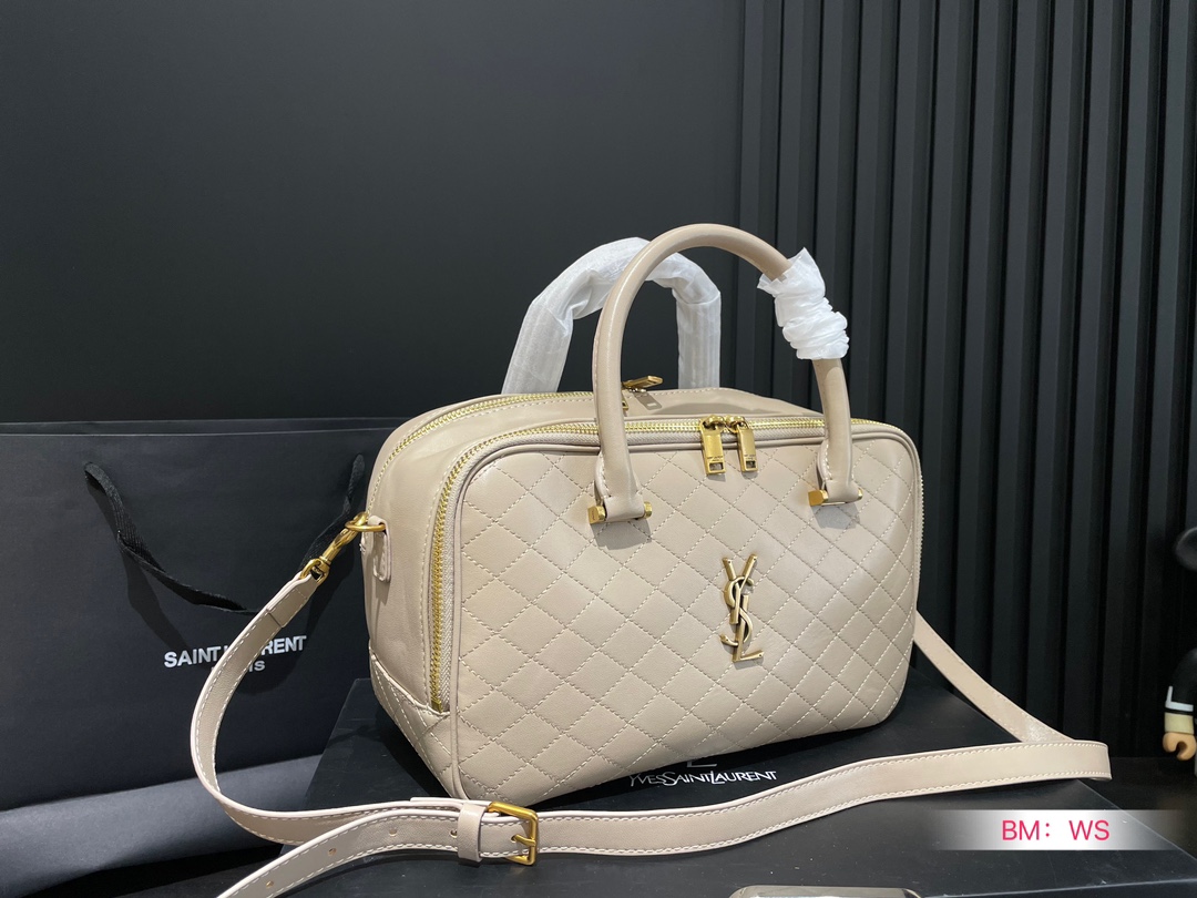 Y new arrival travel bag size: 30*17 cm - Top Club
