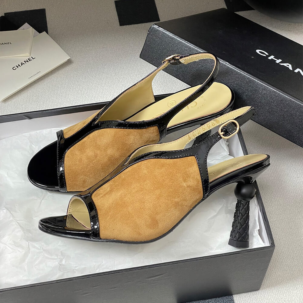 CHANEL Sandals - Top Club