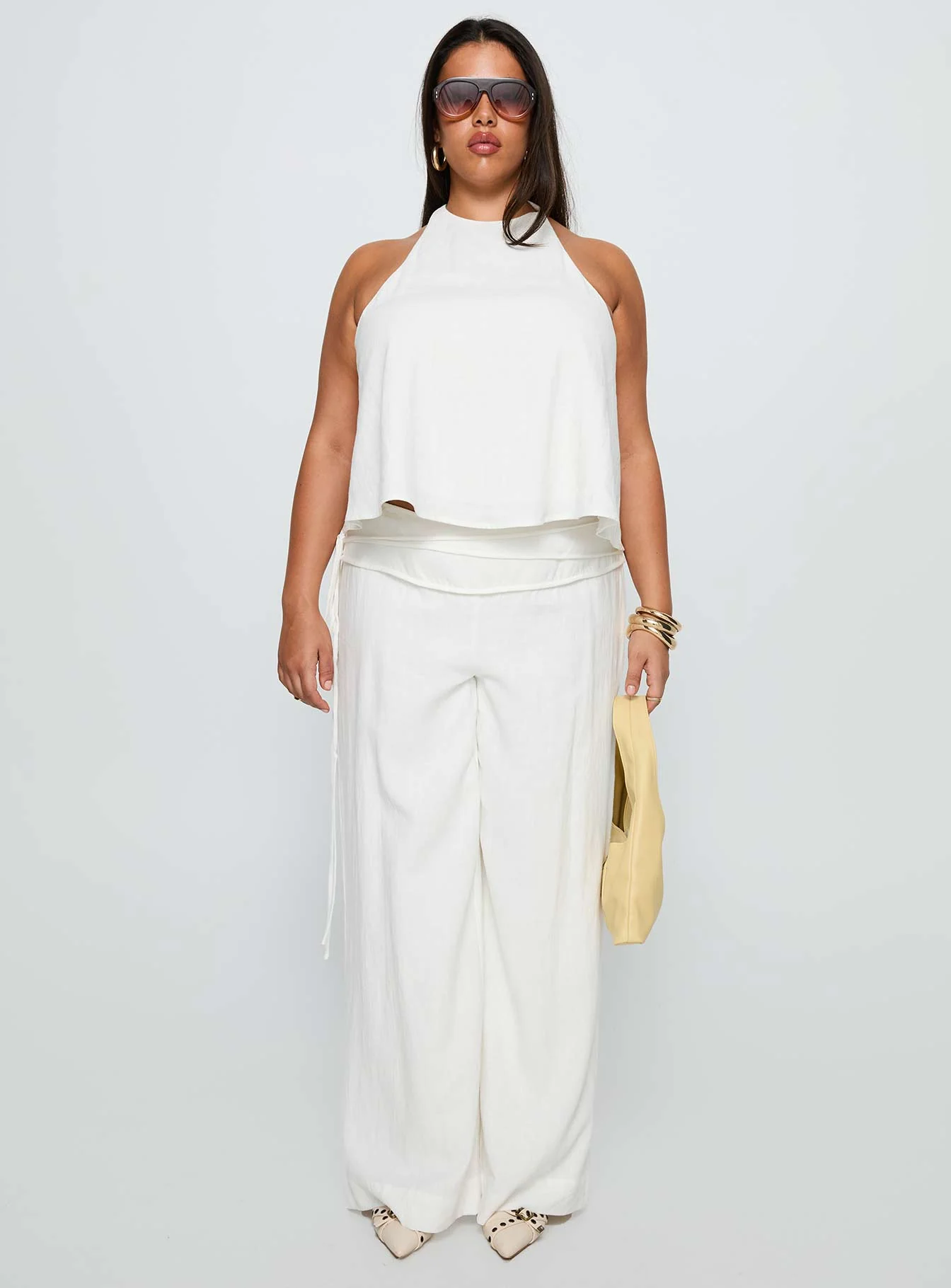 Aquaria Halter Linen Blend Top White Curve