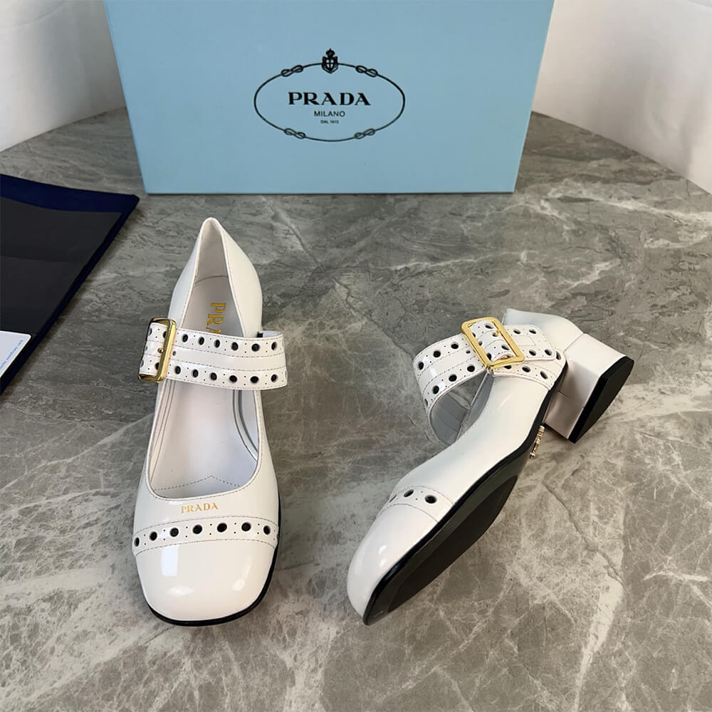 PRADA Patent leather Mary Jane pumps - Top Club