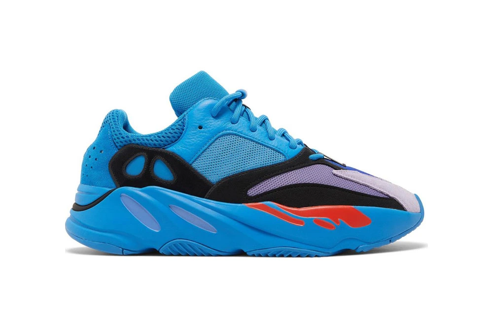 Yeezy Dupes Boost 700 Hi-Res Blue - Sneaker Replica Workshop