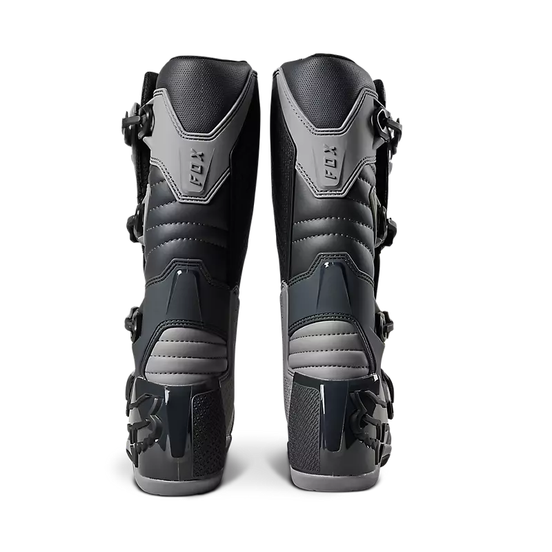 Complete boots
