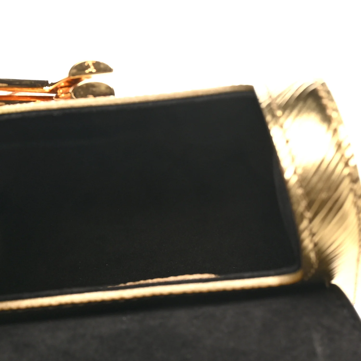 Epi Twist Shoulder Bag PM Gold - Top Club