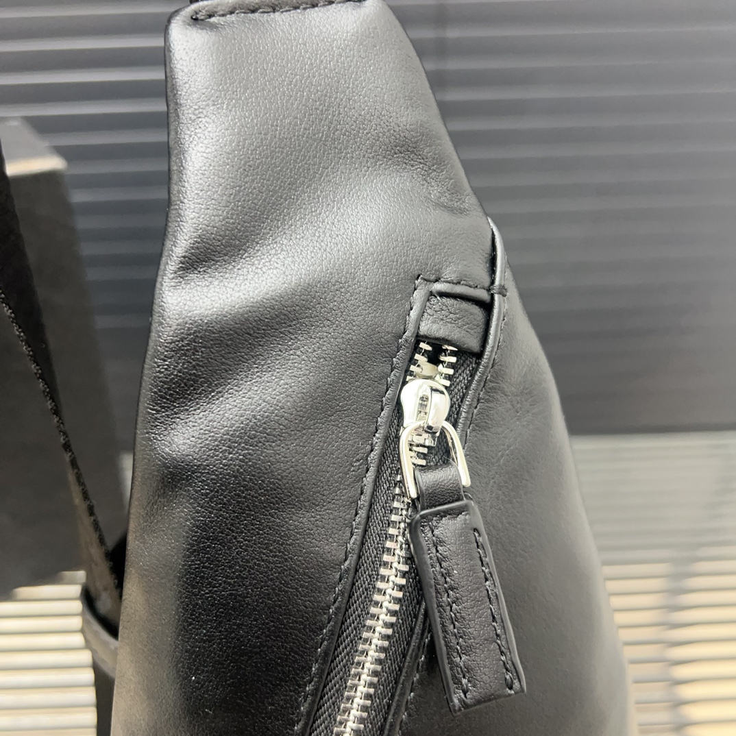 Pra new arrvial Cross men bag 002 size: 17*32 cm - Top Club