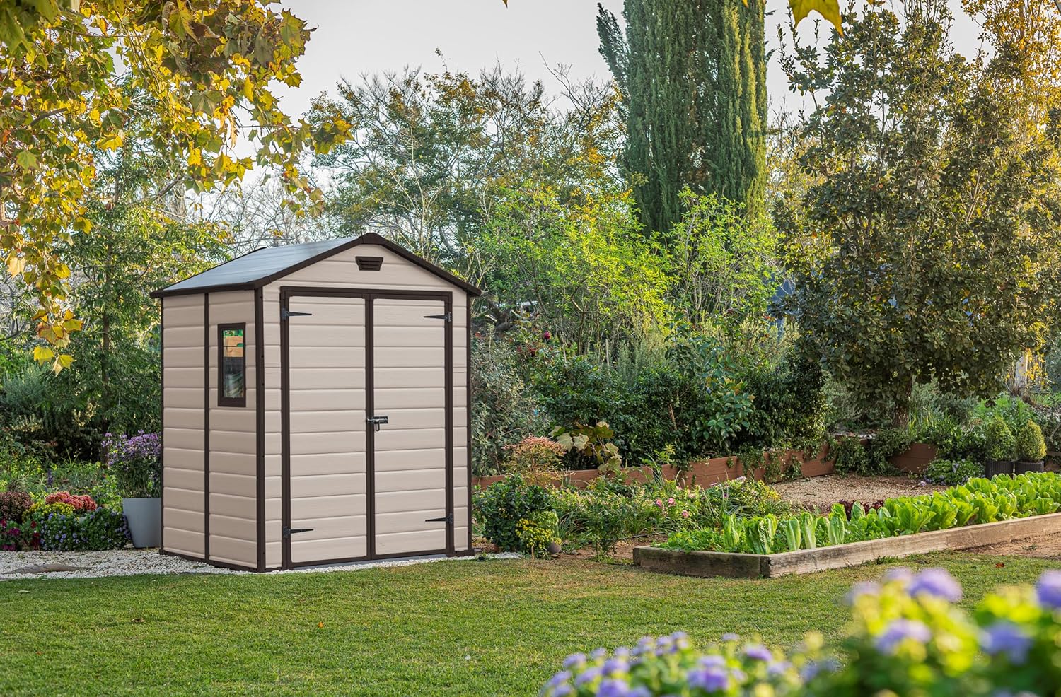 Keter Casetta da Giardino Manor 6x5, Finitura Effetto Legno Graffiato, Beige, 185x152x226H Cm