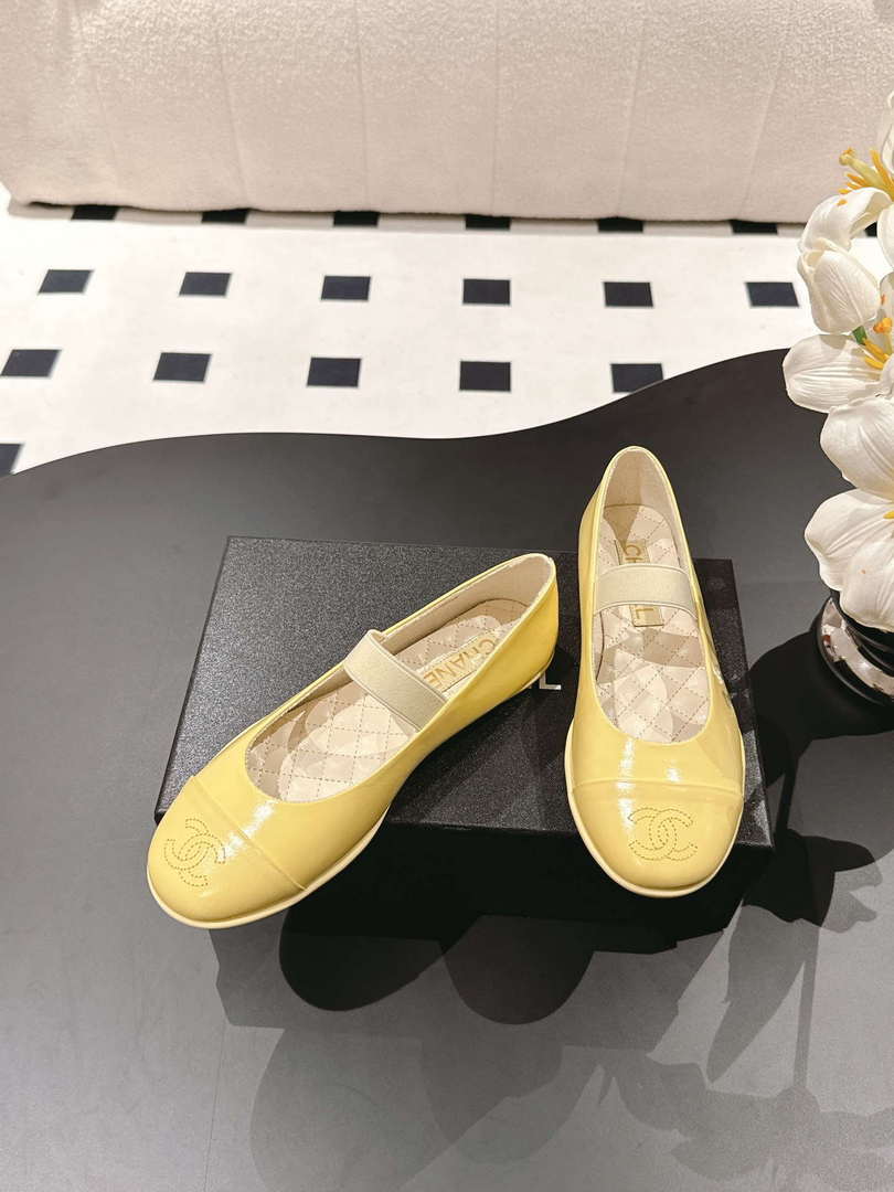 Chanel Women's Fashion Mary Janes Shoes C90289 - Sneaker Replica Workshop