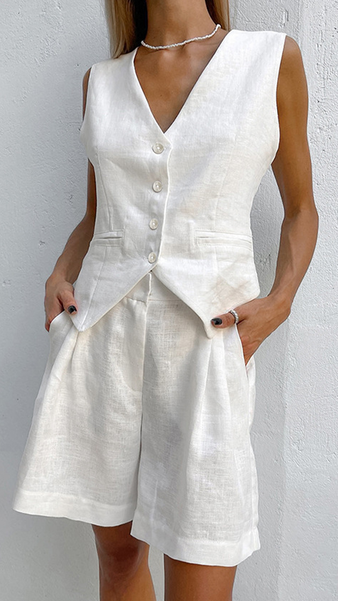 Women's Cotton-Linen Blend V-Neck Waistcoat & High-Waisted Shorts Set - Nordfashionstorm - Women's Clothing, Fashion for You - Nordfashionstorm.com