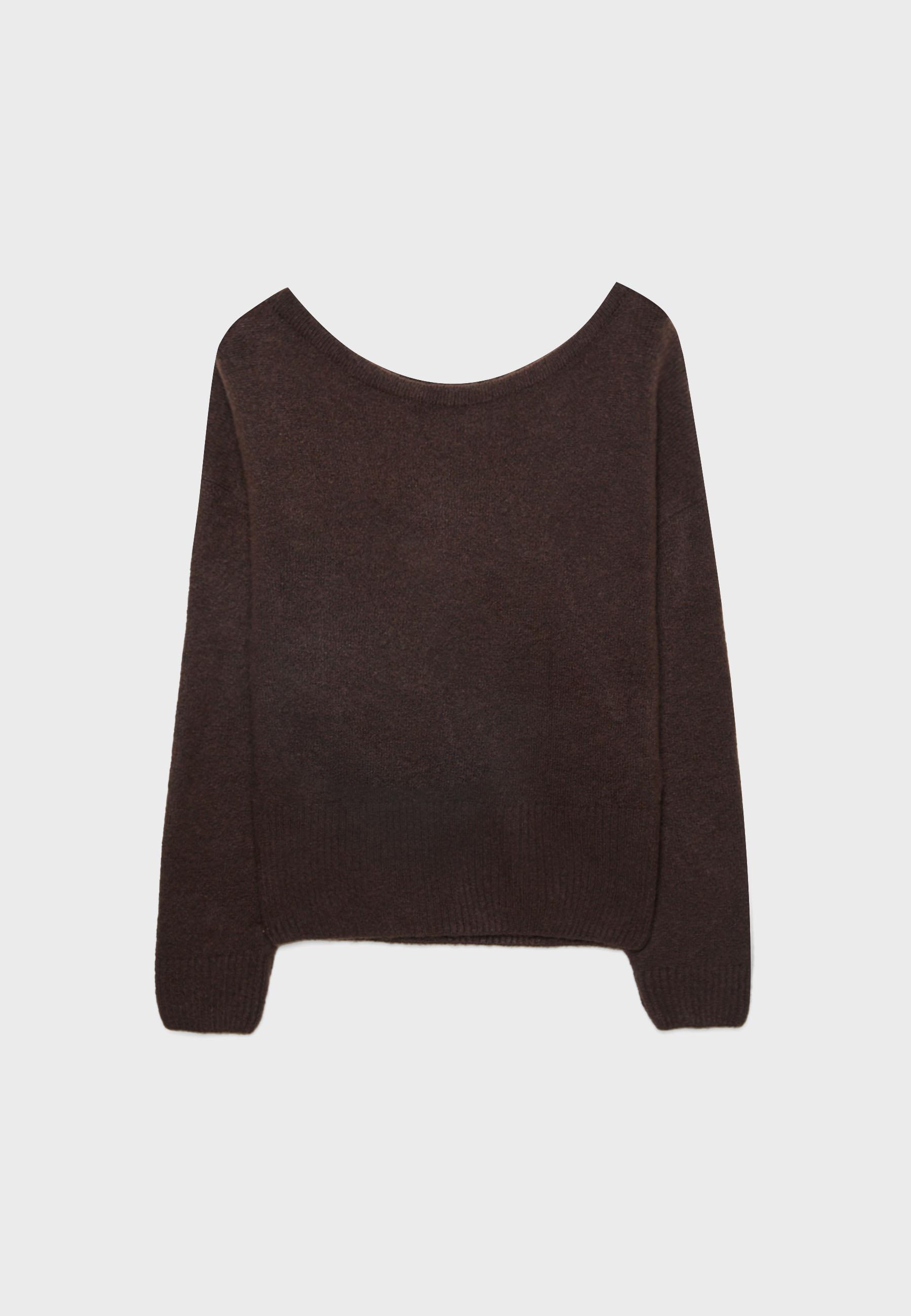 SOFT-TOUCH KNIT BOAT NECK SWEATER