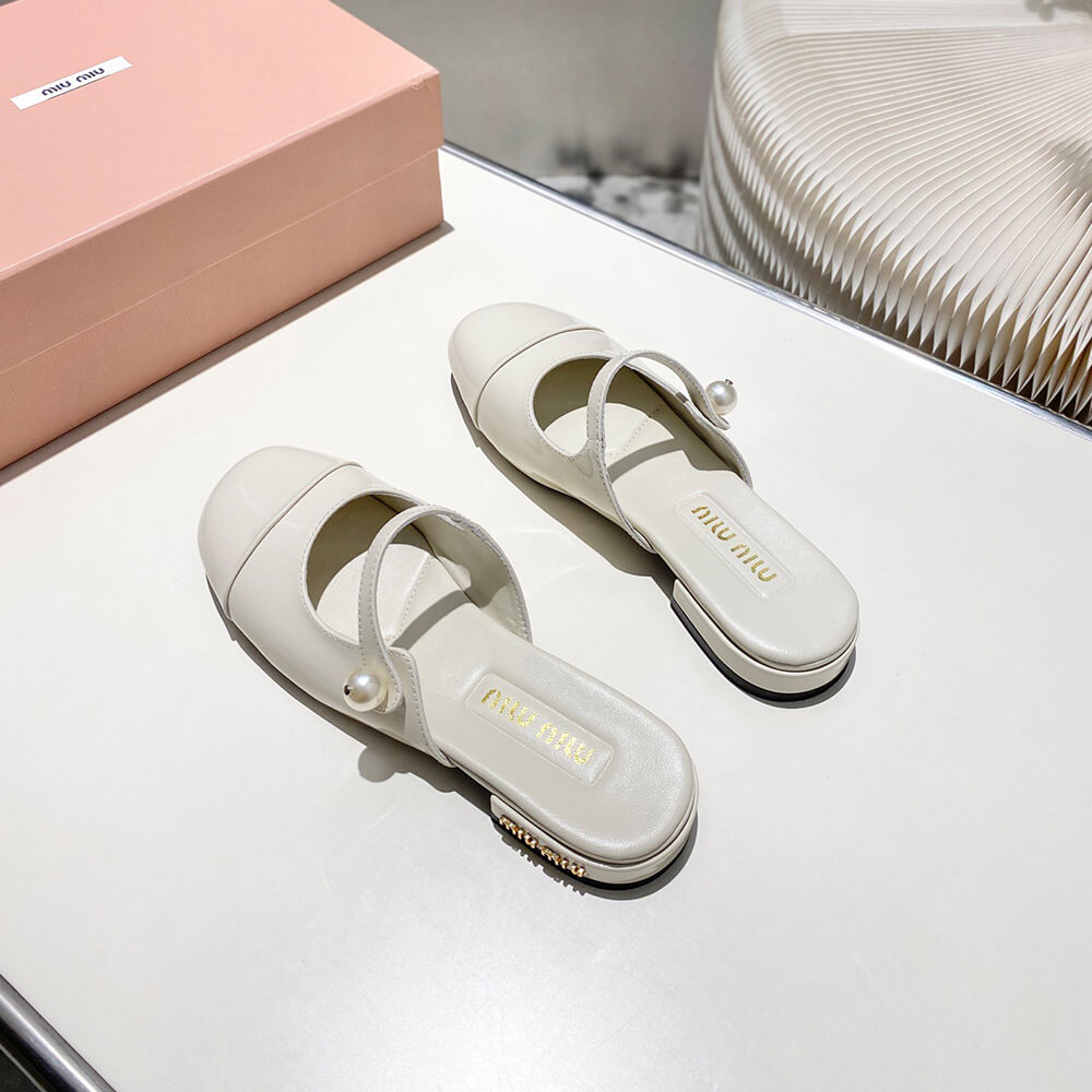 MiuMiu Mary Jane pumps - Top Club