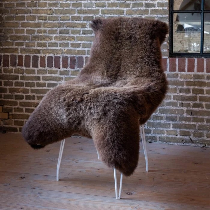Schapenvacht Texel Bruin Supersize +110 cm