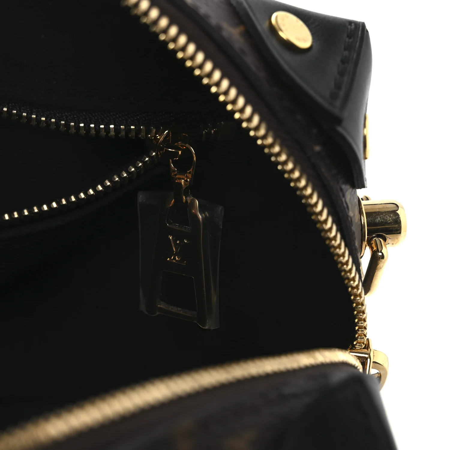 Monogram Petite Malle Souple Black - Top Club