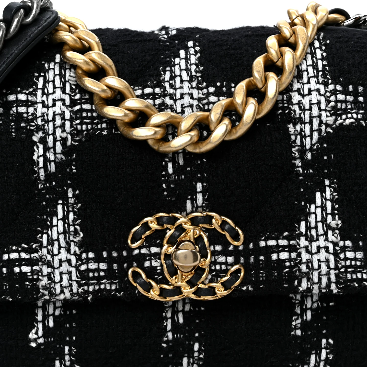 Tweed Quilted Medium Chanel 19 Flap Black White - Top Club