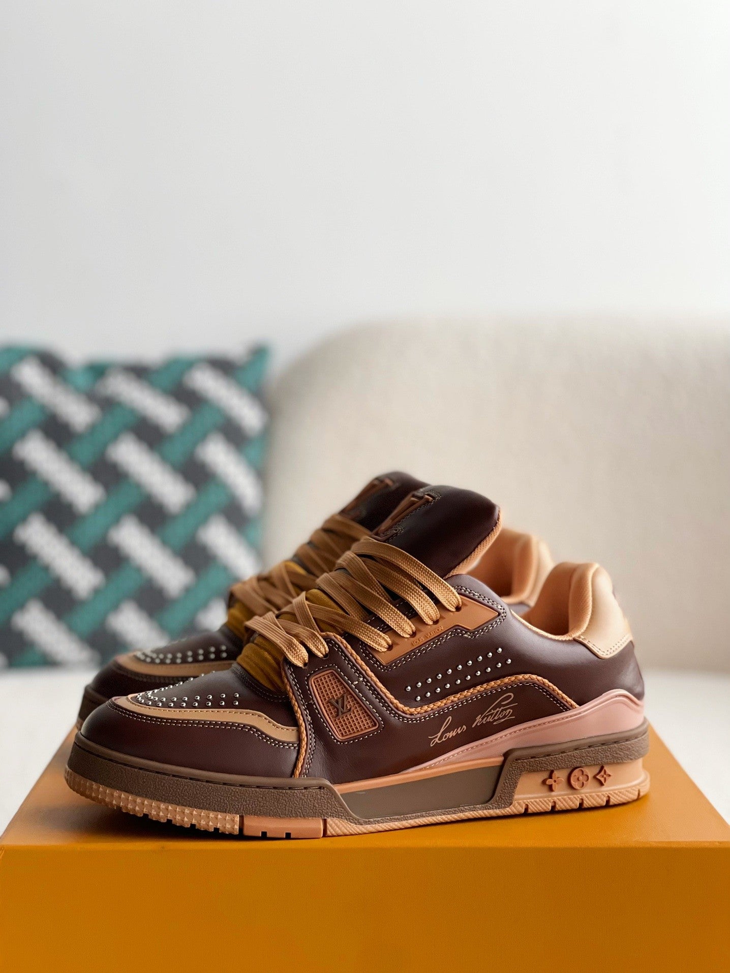 Louis Vuitton  LV Trainer Brown Vintage Sneaker - Sneaker Replica Workshop